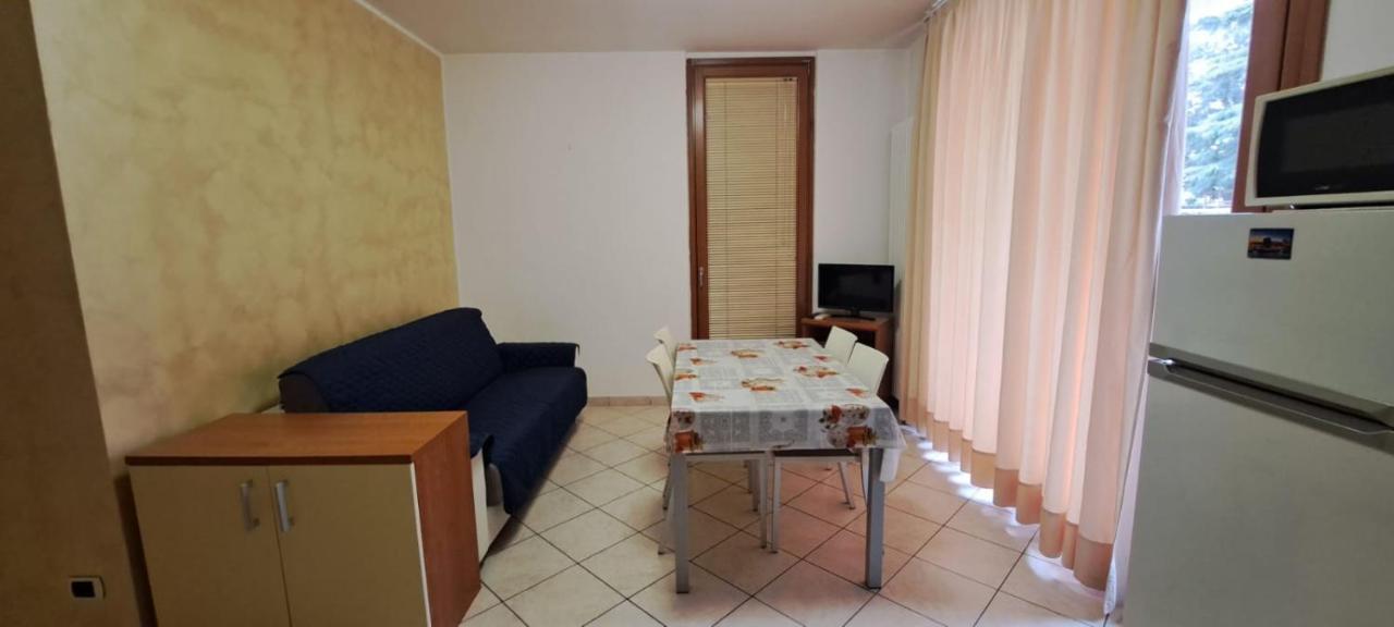 Apartments Tony In Bardolino Kültér fotó