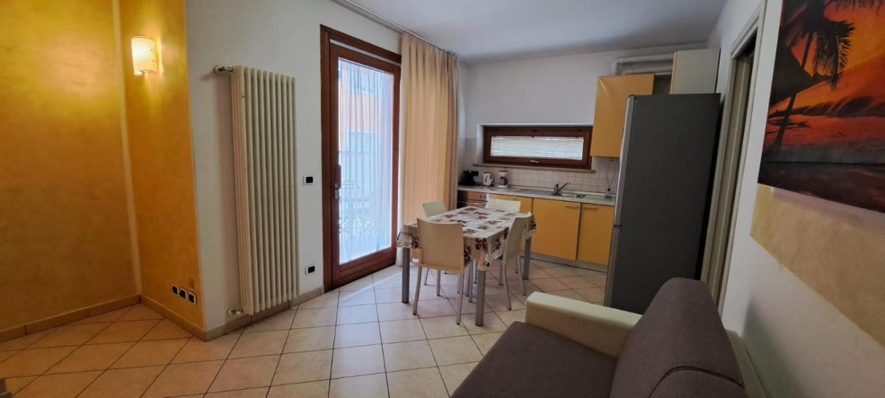 Apartments Tony In Bardolino Kültér fotó