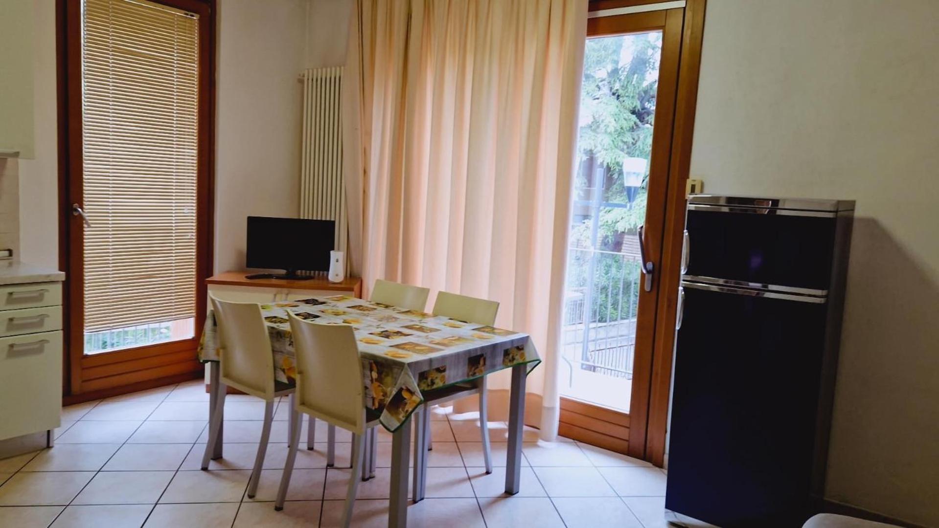 Apartments Tony In Bardolino Szoba fotó