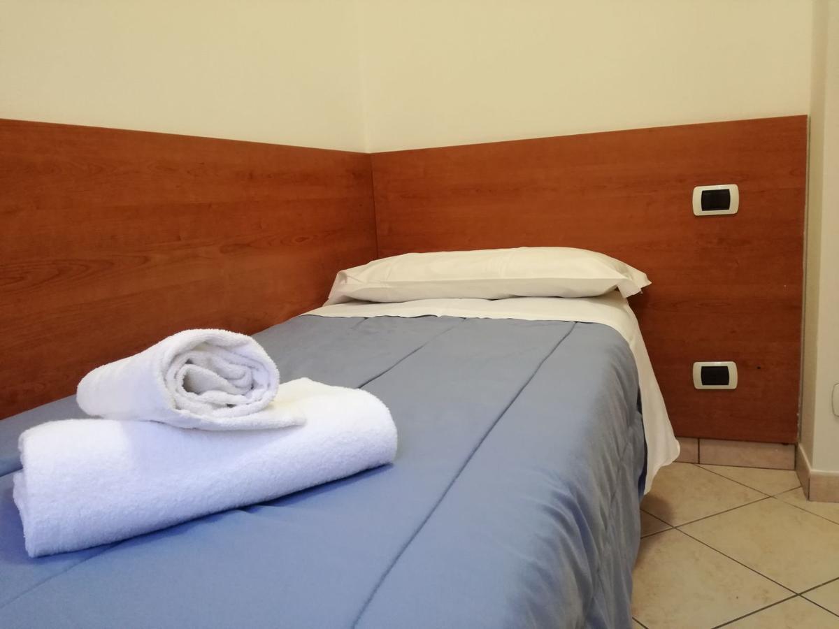 Apartments Tony In Bardolino Kültér fotó
